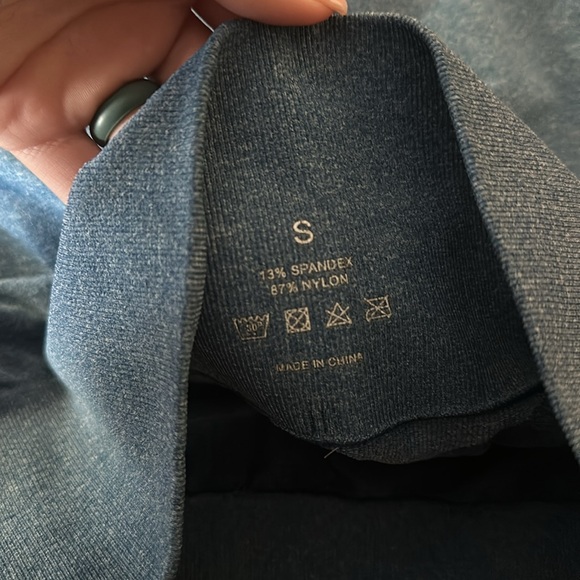 Nvgtn like new Blue shorts - Picture 3 of 3